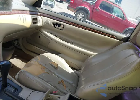 1999 Toyota Camry Solara Sle из США, поврежденный, VIN 2T1CF22P9XC197560